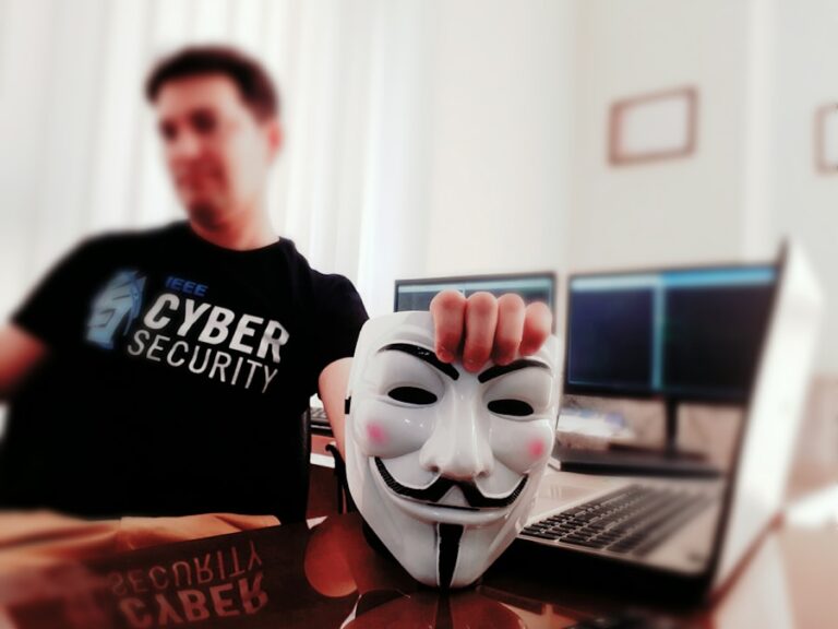 Cum sa identifici riscurile de securitate online si cum sa le eviti