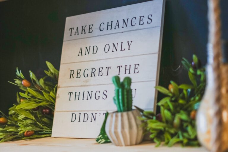 Citate despre decizii care îți vor arăta importanța alegerilor tale