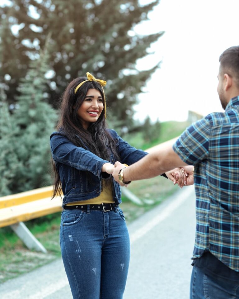 Cum să îți îmbunătățești relațiile personale și să construiești conexiuni durabile