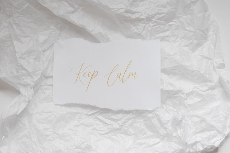 Cum să îți păstrezi calmul atunci când totul pare să meargă greșit