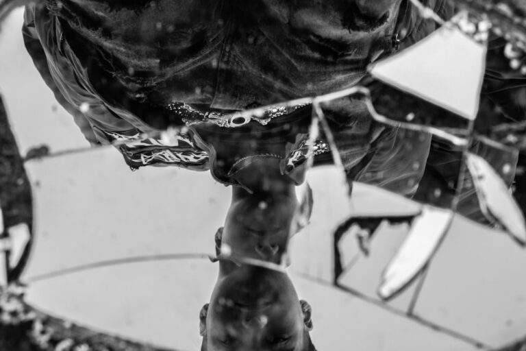 cum știi dacă ești blestemat