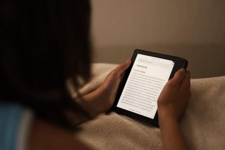 Cum să citești rapid pe Kindle: setări optimizate